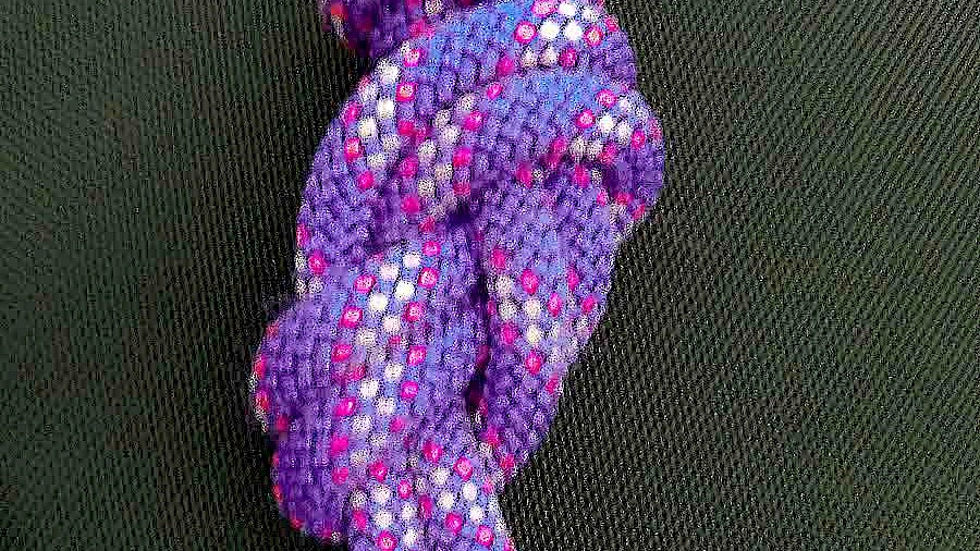 Picture of a retied figure of eight with a correctly tied double fisherman